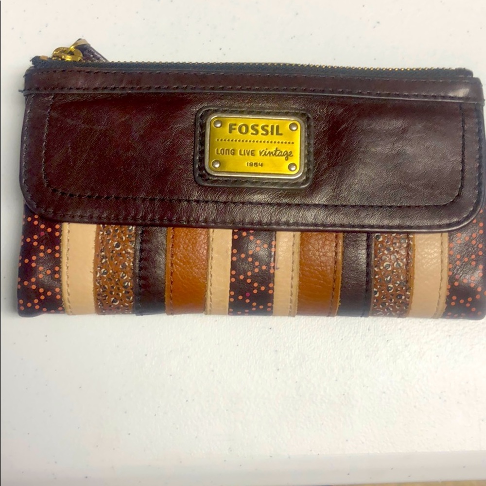 Fossil wallet